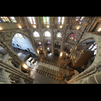 Kln (Cologne), Basilika St. Gereon, Blick vom oberen seitlichen Umgang des Dekagons auf die Orgel und in den Chor