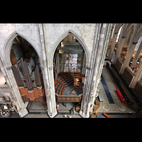 Kln (Cologne), Dom St. Peter und Maria, Querhausorgel vom nordwestlichen Triforiumsumgang aus gesehen