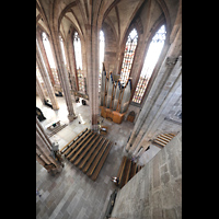 Nrnberg (Nuremberg), St. Sebald, Blick vom Balkon in der nrdlichen Vierung in den Chorraum mit Orgel