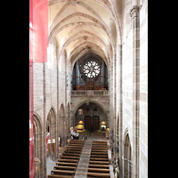 Nrnberg (Nuremberg), St. Lorenz, Blick vom Spieltisch der Laurentiusorgel zur Hauptorgel