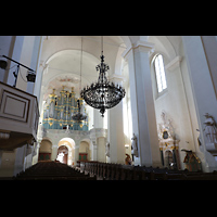 Vilnius, v. Jonu banycia (Universittskirche St. Johannis), Innenraum in Richtung Orgel 8seitlich)