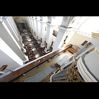 Vilnius, Arkikatedra (Kathedrale), Blick vom Dach der Orgel entlang der Prospektpfeifen in die Kathedrale