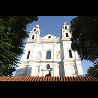 Vilnius, v. arkangelo Rapolo banycia (Erzengel Raphael), Doppelturmfassade