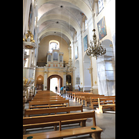 Vilnius, v. arkangelo Rapolo banycia (Erzengel Raphael), Innenraum in Richtung Orgel
