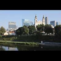 Vilnius, v. arkangelo Rapolo banycia (Erzengel Raphael), Blick von der Grnen Brcke von Sdosten auf die Kirche