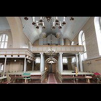 Prnu, Elisabeti kirik, Blick ins Hauptschiff und zur alten (Haupt-) Orgel auf der Westempore