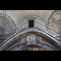 Pisa, Duomo di Santa Maria Assunta, Brcke mit Ausgang unterhalb der Kuppel