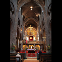 Modena, Duomo San Geminiano, Blick zum Chor