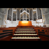 Saarbrcken, Basilika St. Johann, Spieltisch mit Hauptorgel