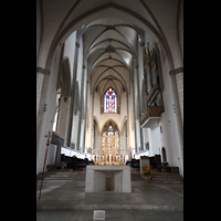 Augsburg, Dom St. Maria, Blick vom Westchor durch das Langhaus zum Ostchor