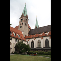 Augsburg, Dom St. Maria, Auenansicht vom Domhof aus