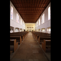 Detmold, Heilig-Kreuz-Kirche, Innenraum in Richtung Chor