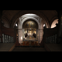 Paris, Basilique du Sacr-Coeur de Montmartre, Blick vom Dach der Orgel in die Kirche