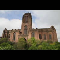 Liverpool, Anglican Cathedral, Kathedrale von der Seite