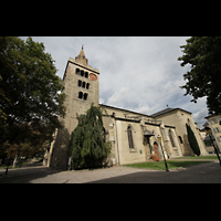 Sion (Sitten), Cathdrale Notre-Dame du Glarier, Auenansicht von der Seite mit Turm