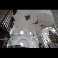 Sion (Sitten), Jesuitenkirche (Konzertsaal), Orgel und Innenraum