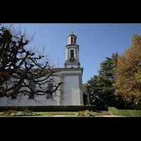 Zrich, Neumnster, Seitenansicht mit Turm