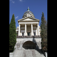 Zrich, Kreuzkirche, Fassade und Kuppel