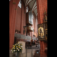 Frankfurt am Main, Kaiserdom St. Bartholomus, Chorraum mit Chororgel