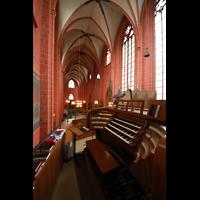 Frankfurt am Main, Kaiserdom St. Bartholomus, Blick vom Hauptspieltisch ins Nordquerhaus