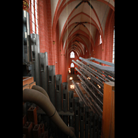 Frankfurt am Main, Kaiserdom St. Bartholomus, Blick vom Hauptwerk ber die Horizontalzungen ins Querhaus