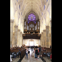 New York City, St. Patrick's Cathedral, Hauptschiff in Richtung Orgel