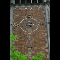 New York City, St. Bartholomew's Episcopal Church, Intarsien / Schmuck an der Auenwand