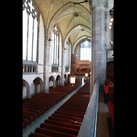 Chicago, University, Rockefeller Memorial Chapel, Blick von der Seitenempore zur Westemporenorgel