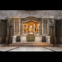 Dresden, Kreuzkirche, Altar