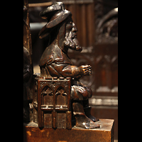 Chester, Cathedral, Figurenschmuck im Chorgesthl am Dean's Chair