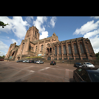 Liverpool, Anglican Cathedral, Ansicht von Sdosten mit Lady Chapel (rechts)