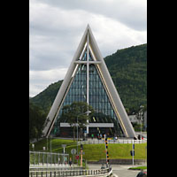 Troms, Ishavskatedralen (Eismeer-Kathedrale), Fassade