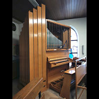 Berlin, Dominikus-Krankenhaus (Caritas Klinik), Dominikus-Kapelle, Orgel seitlich