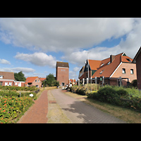 Westdorf (Baltrum), Ev. Inselkirche, Blick von Westen auf den Turm