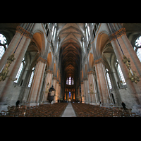 Reims, Cathdrale Notre-Dame, Innenraum / Hauptschiff in Richtung Chor