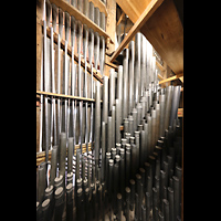 Alkmaar, Sint Laurenskerk, Pfeifen im Oberwerk; hinten: Kondukten zu den Prospektpfeifen