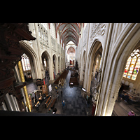 s-Hertogenbosch, Sint Janskathedraal, Blick von der Orgelempore entlang der Pfeifen des Rckpositivs in die Kirche