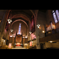 Los Angeles, First Congregational Church, Seitlicher Blick zum Chorraum mit Chancel Organ und South Transept Organ