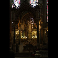 Lyon, Notre-Dame de Fourvire, Baldachin und Marienaltar