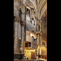 Montserrat, Abadia de Montserrat, Baslica Santa Mara, Orgel von der Seite (5 MPix)